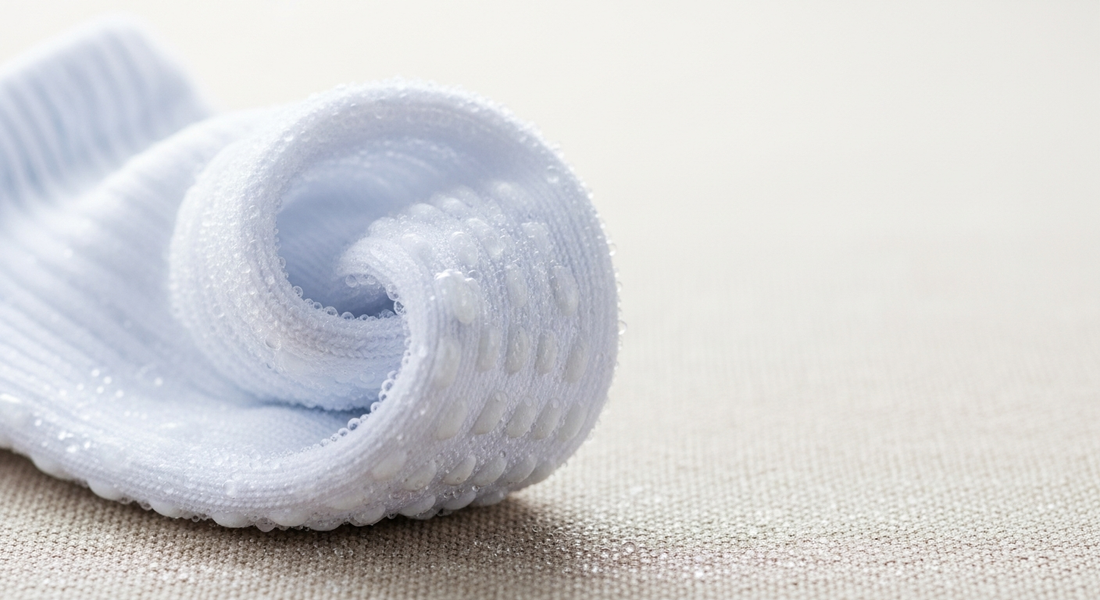 How to Wash Grip Socks: Safe Cleaning Guide